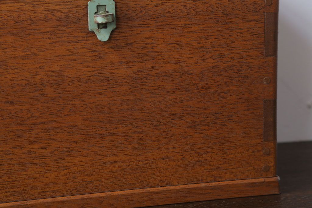 アンティーク雑貨　昭和レトロ　古い木のアンティーク収納箱(収納ケース・小箱)(1)