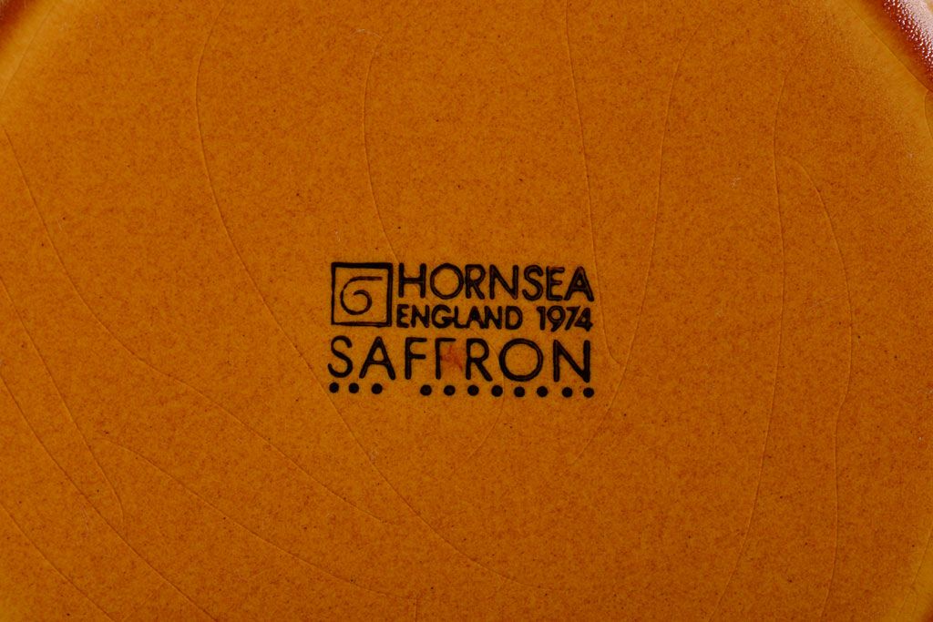 イギリスビンテージ　HORNSEA(ホーンジー)　Saffron(サフラン)シリーズ　カップ&ソーサー5客、皿5枚セット