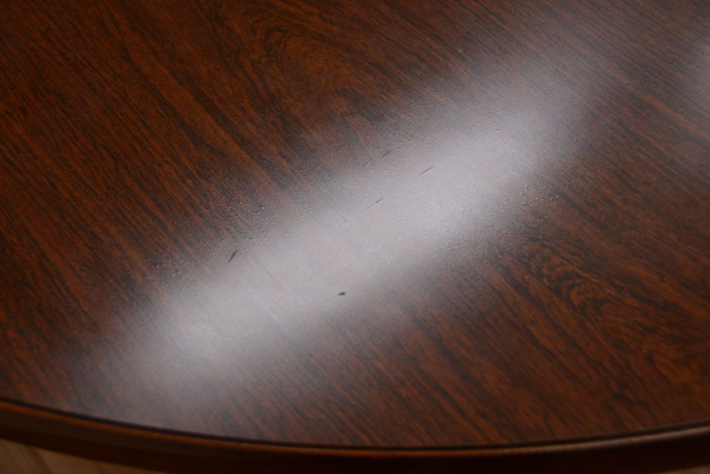ヴィンテージ家具　和製アンティーク　ビンテージキツツキマーク!上品なラウンドダイニングテーブル