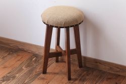 レトロ家具　和製アンティーク　古い木のレトロなクッション座面スツール(3)