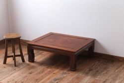 アンティーク家具　和製アンティーク　総欅材の上品な座卓(センターテーブル)
