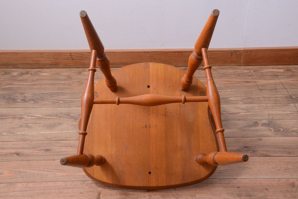 中古　柏木工　ナラ材のダイニングチェア(1)