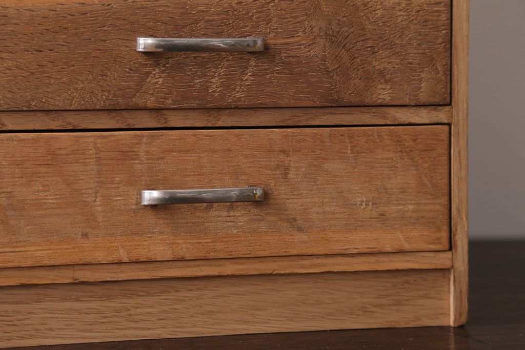 レトロ家具　昭和レトロ　古いナラ材のアンティーク小引き出し