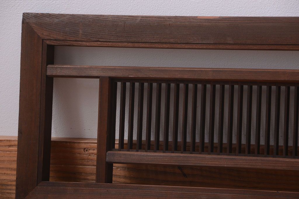 古民具・骨董　古い木製のアンティーク縦桟欄間