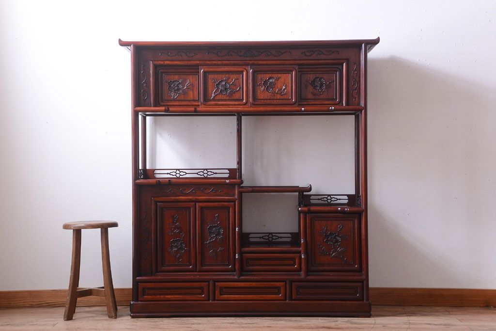 中古　唐木材　豪華な飾り棚