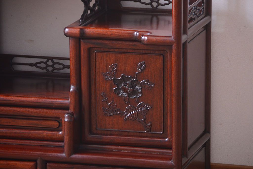 中古　唐木材　豪華な飾り棚