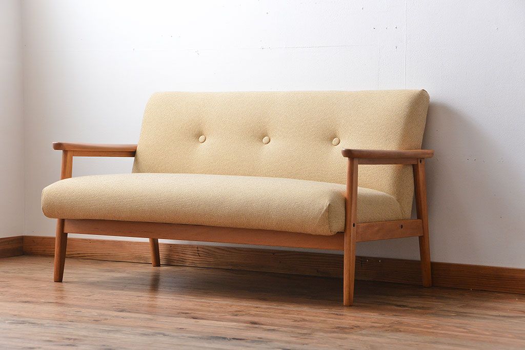 ヴィンテージ家具　ビンテージ　おしゃれな2人掛けソファ(ラブソファ)