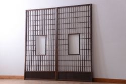 アンティーク建具　総欅(ケヤキ)材　長い時を経て刻まれた味わいが魅力の格子蔵戸1枚(玄関戸、引き戸)(R-074293)