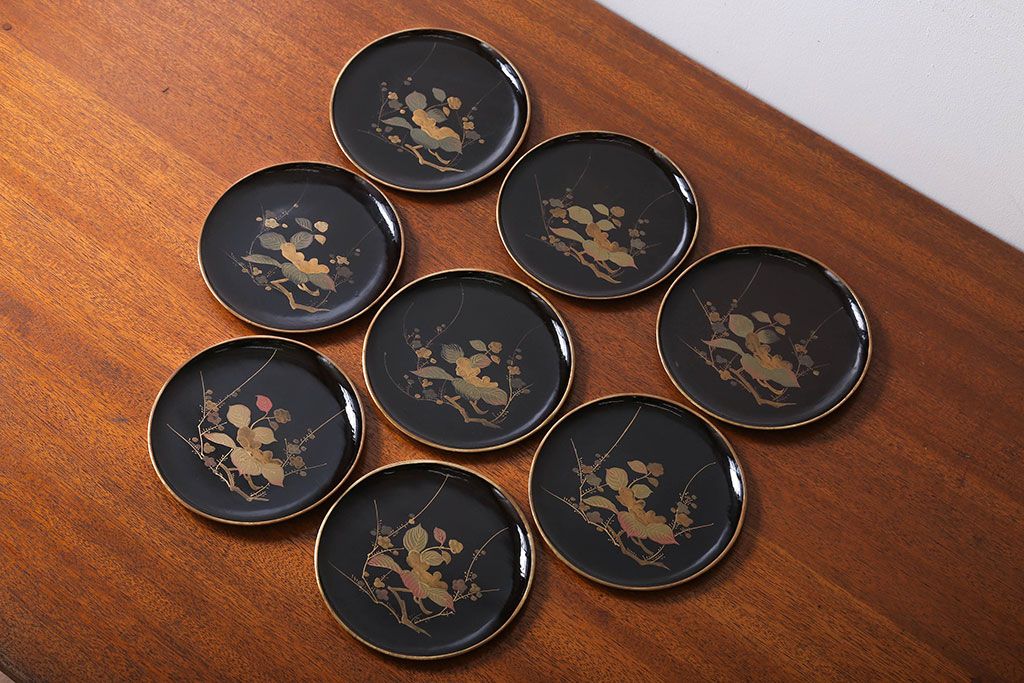 アンティーク雑貨　アンティーク　古い蒔絵の木製皿　8枚セット(漆器)