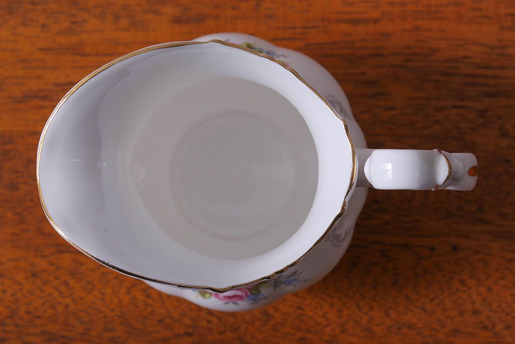 アンティーク雑貨 イギリス Royal Albert(ロイヤルアルバート アンティーク雑貨 イギリス Royal Albert(ロイヤルアルバート