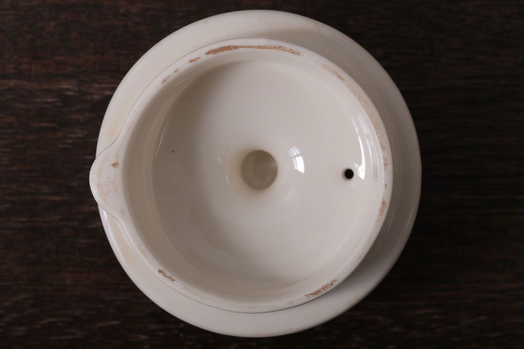 アンティーク雑貨　イギリスビンテージ　WESTFIELD ART POTTERY ポット・カップ&ソーサーなど4点(洋食器)