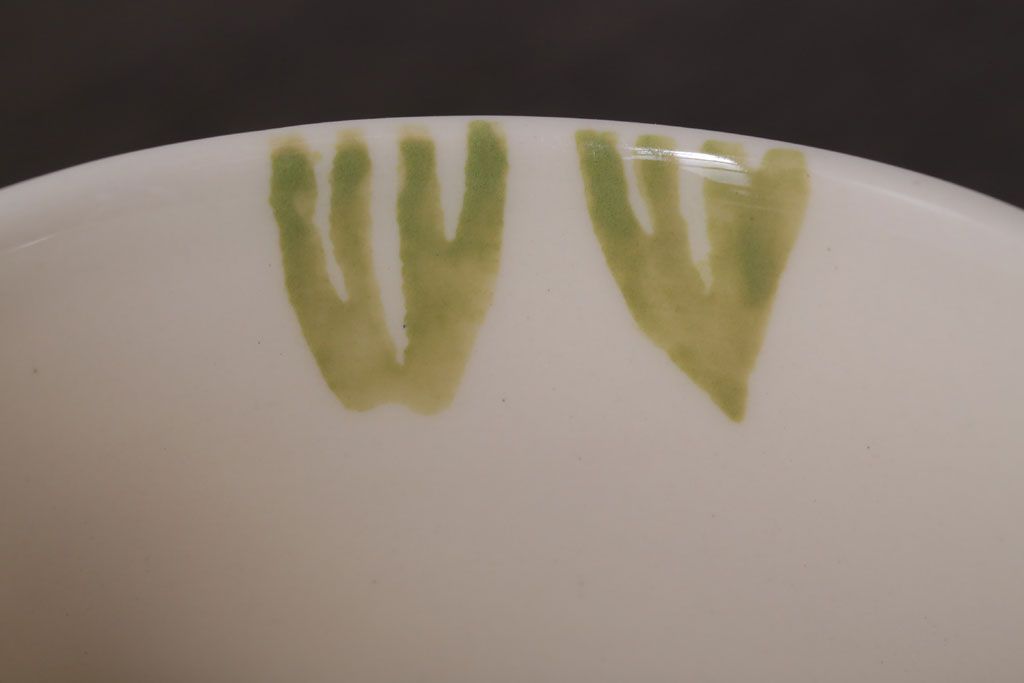 アンティーク雑貨　イギリスビンテージ　WESTFIELD ART POTTERY ポット・カップ&ソーサーなど4点(洋食器)