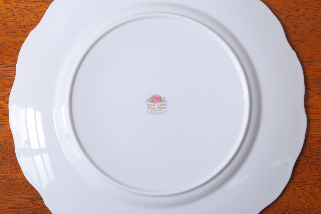 アンティーク雑貨　イギリス　Royal Albert(ロイヤルアルバート)　Tranquillity(トランキュリティ)シリーズ　ディナープレート5枚(洋食器)