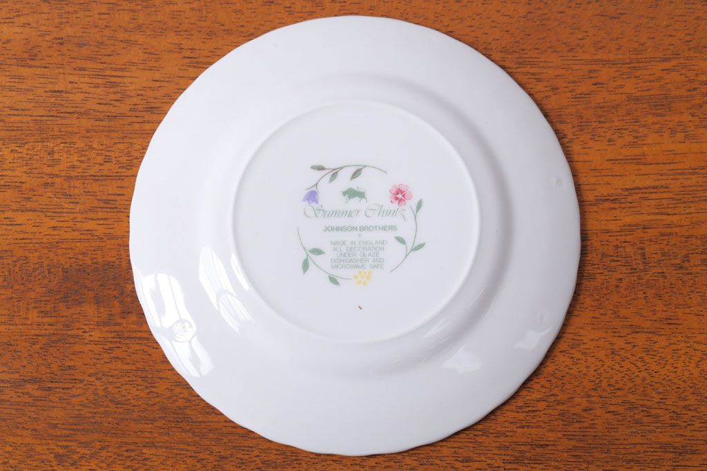 アンティーク雑貨　イギリスビンテージ　JOHNSON BROTHERS(ジョンソン・ブラザーズ)SUMMER CHINTZ(サマーチンツ)シリーズ カップ&ソーサー・皿など6点(洋食器)