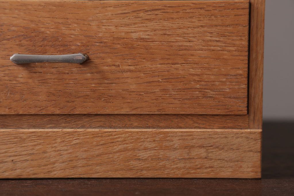 レトロ家具　昭和レトロ　古いナラ材のアンティーク小引き出し(3)