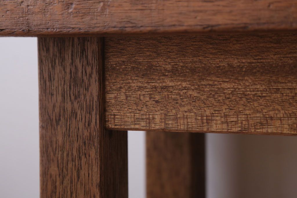 レトロ家具　アンティーク　古い木製のレトロで小ぶりなベンチ(1)