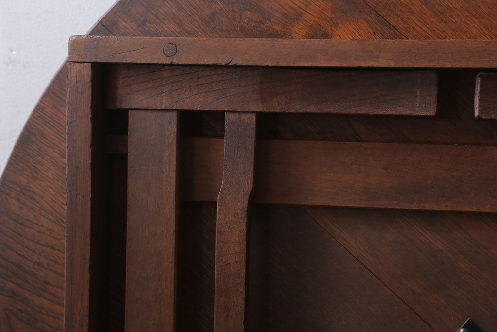 アンティーク家具　アンティーク　古い栓材のシンプルな丸ちゃぶ台