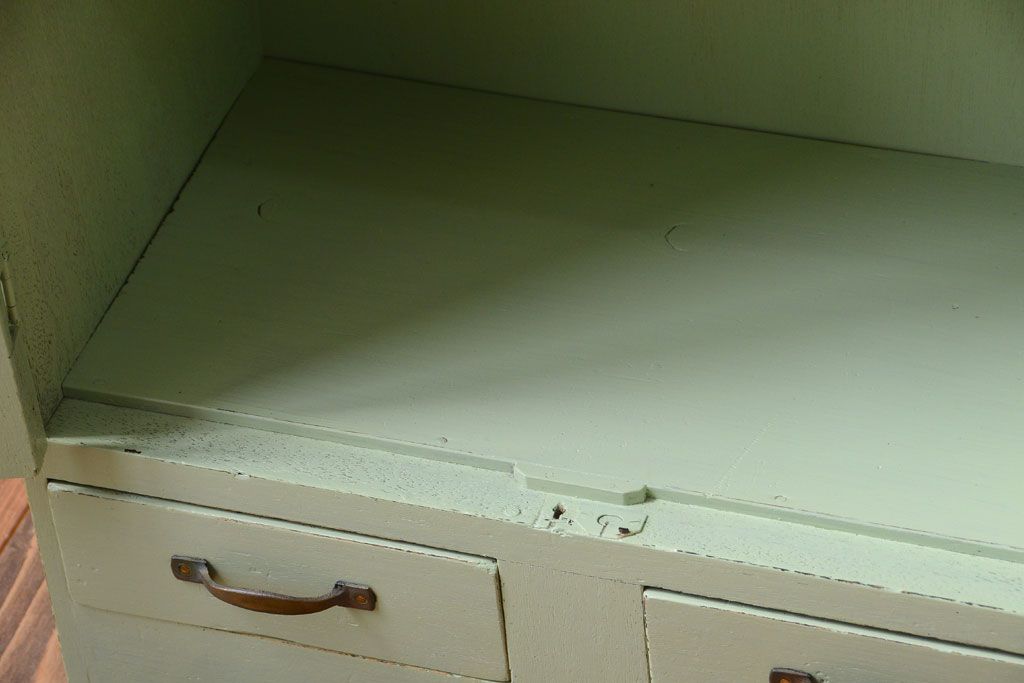 アンティーク家具　アンティークペイント　ダイヤガラス入りの小さな本箱(ブックケース)