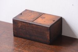アンティーク雑貨　昭和レトロ　古いアンティーク木箱(小箱・収納箱)