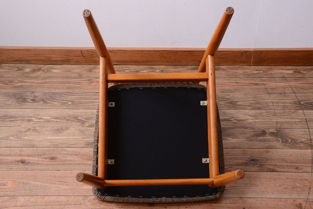 ヴィンテージ家具　飛騨産業　ビンテージキツツキ　食堂椅子(ダイニングチェア)(2)