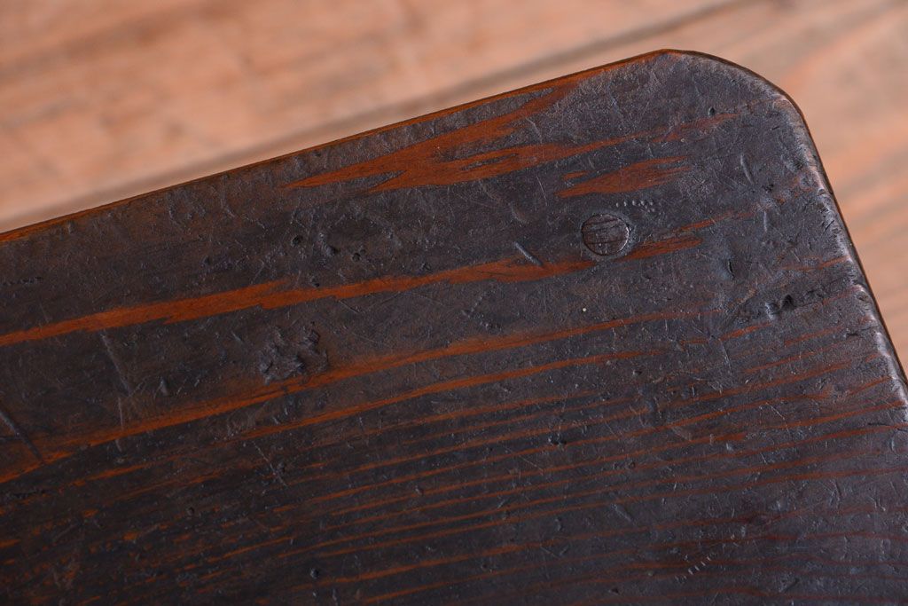 アンティーク雑貨　和製アンティーク　古い木の小さな踏み台