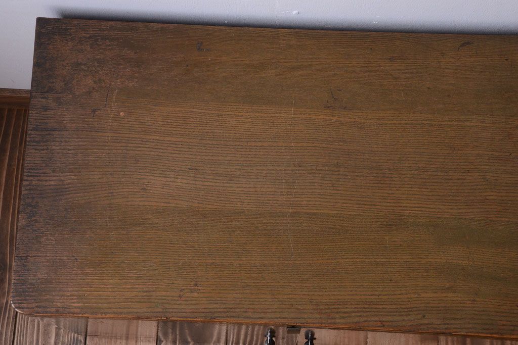 レトロ家具　昭和レトロ　シンプルな古い木の収納戸棚(書類棚・レコードケース)