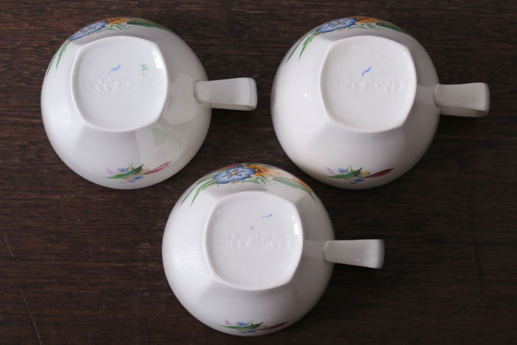 イギリスビンテージ　MIDWINTER(ミッドウィンター)　PETULA(ペトゥラ)シリーズ　カップ&ソーサー3客セット(洋食器)