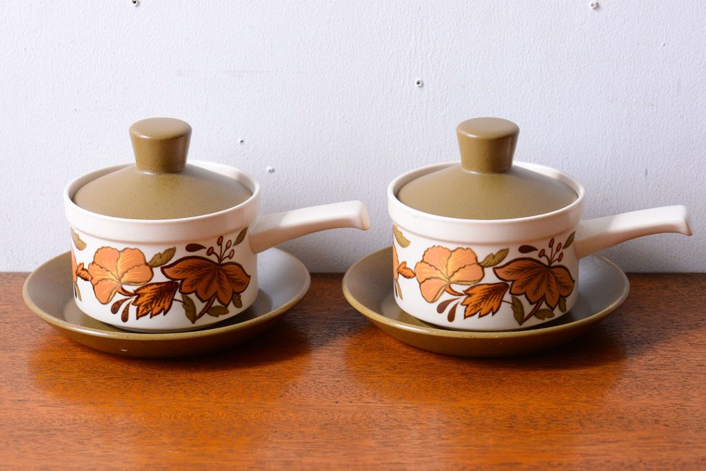 イギリスビンテージ　Palissy(パリシー)　kismet(キスメット)シリーズ　キャセロール2つセット(2)(洋食器)