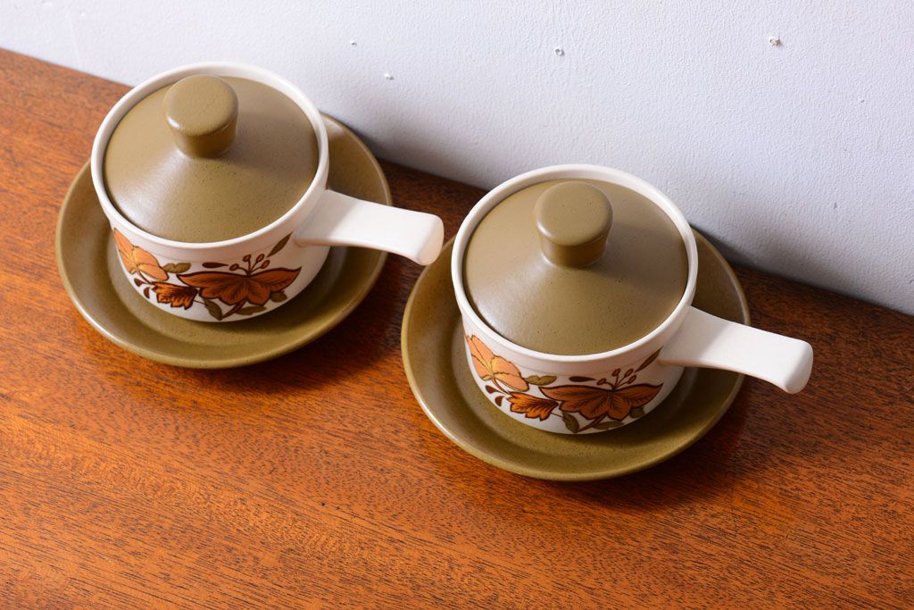 イギリスビンテージ　Palissy(パリシー)　kismet(キスメット)シリーズ　キャセロール2つセット(2)(洋食器)