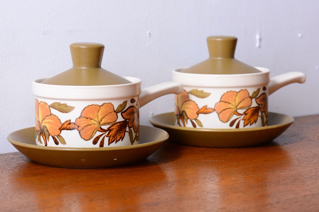 イギリスビンテージ　Palissy(パリシー)　kismet(キスメット)シリーズ　キャセロール2つセット(2)(洋食器)