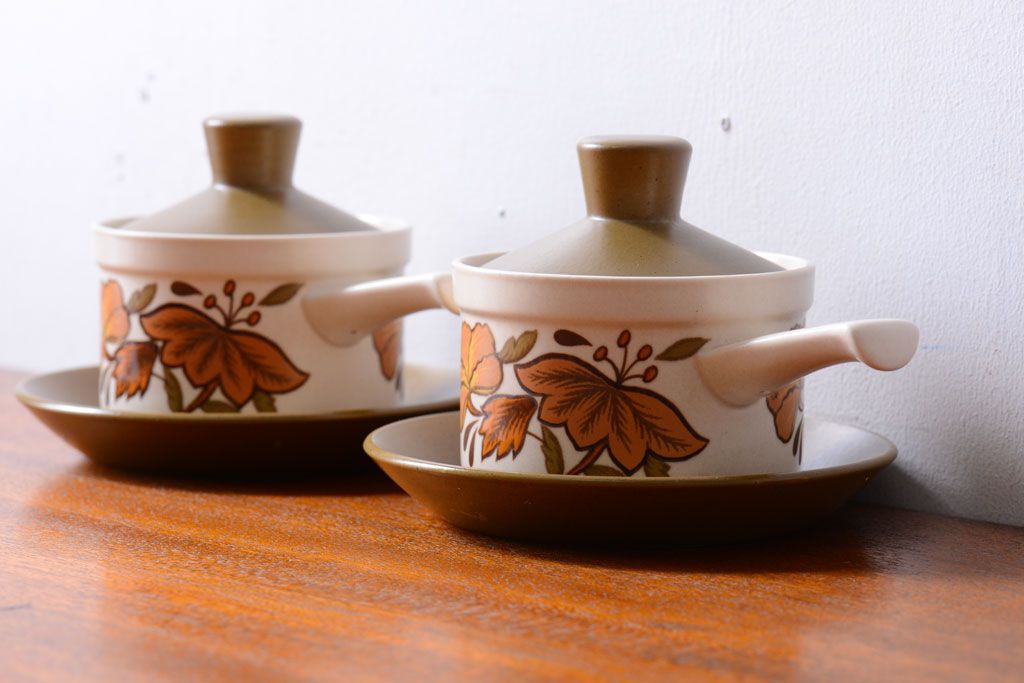 イギリスビンテージ　Palissy(パリシー)　kismet(キスメット)シリーズ　キャセロール2つセット(2)(洋食器)