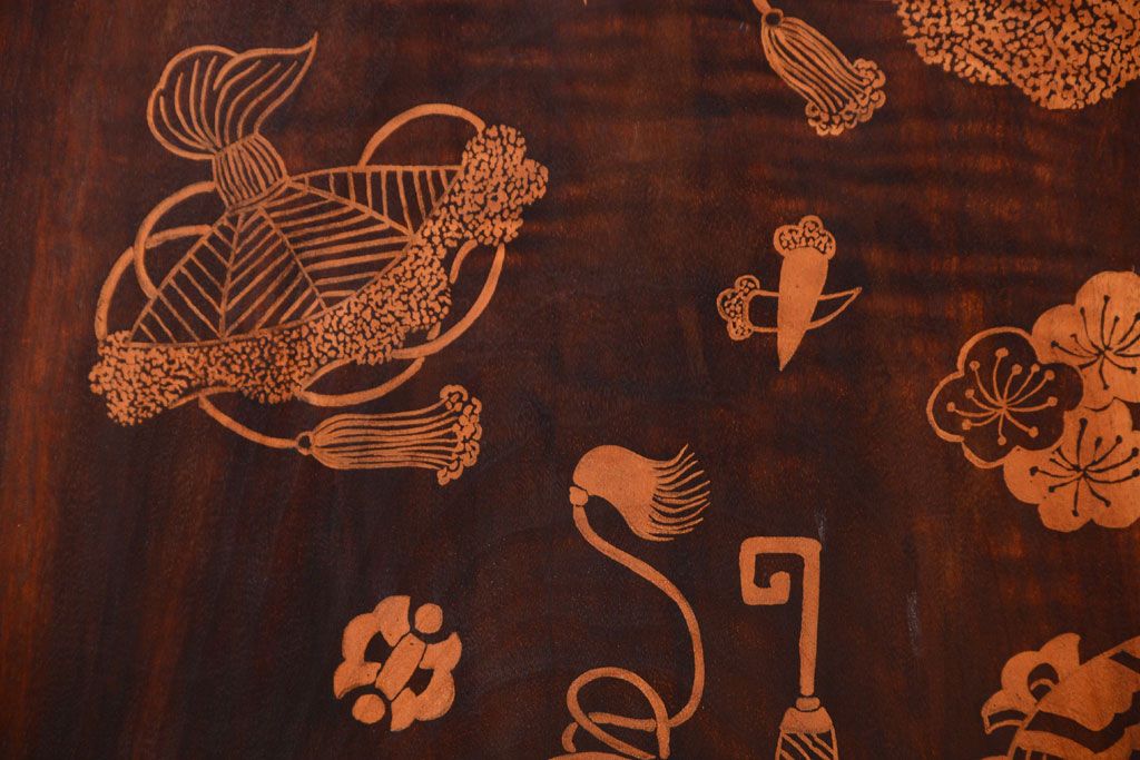 中古　民芸家具　宝尽くし・松竹梅の図　小箪笥(引き出し)