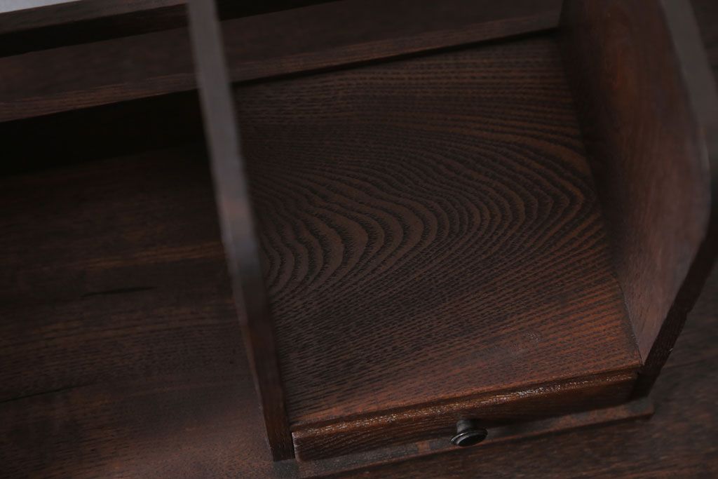 レトロ家具　昭和レトロ　古い栗材のアンティーク本立て