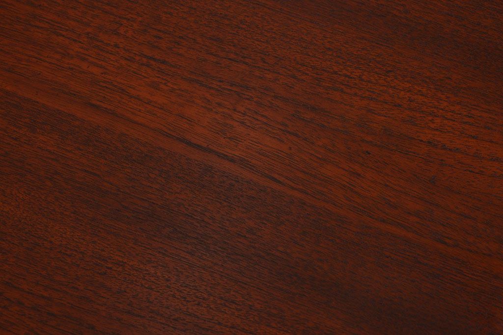 ヴィンテージ家具　北欧ビンテージ　チーク材のシンプルなサイドテーブル
