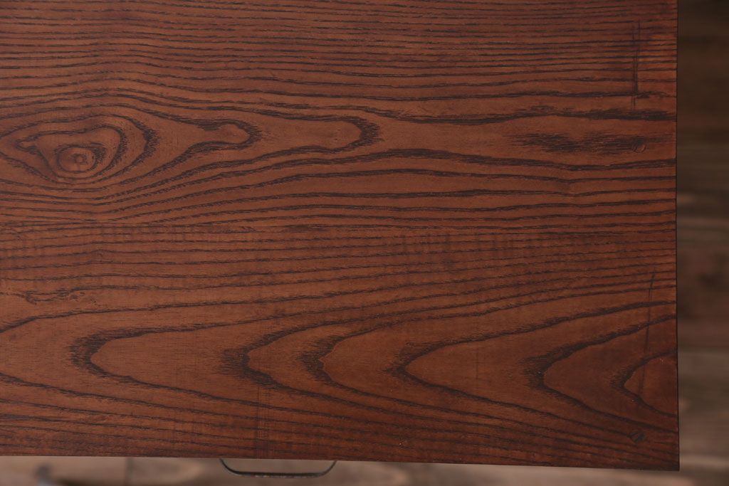 アンティーク家具　アンティーク　脚付き!かわいいペイントの横長カウンターテーブル収納棚
