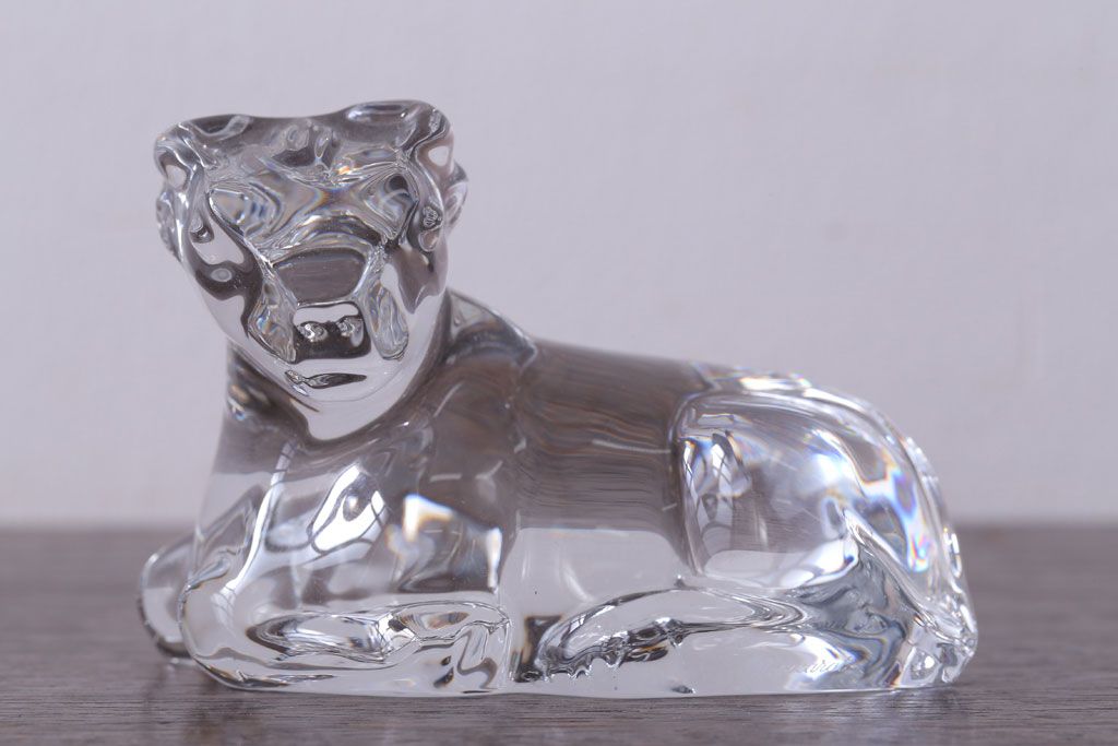 アンティーク雑貨　中古　バカラ(Baccarat)　クリスタル　牛置物(オブジェ・オーナメント)