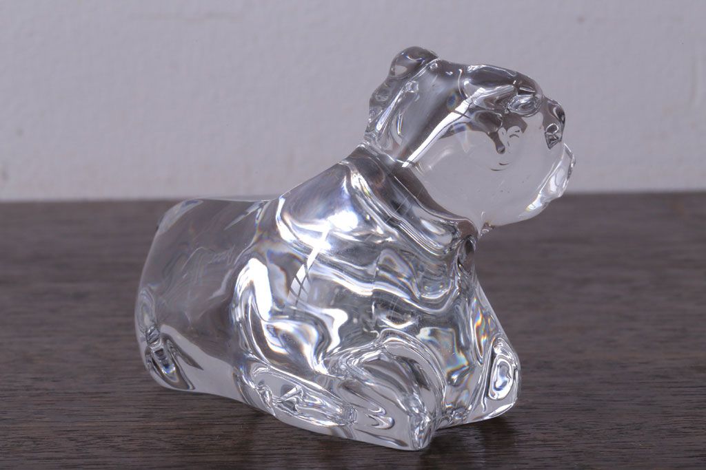 アンティーク雑貨　中古　バカラ(Baccarat)　クリスタル　牛置物(オブジェ・オーナメント)