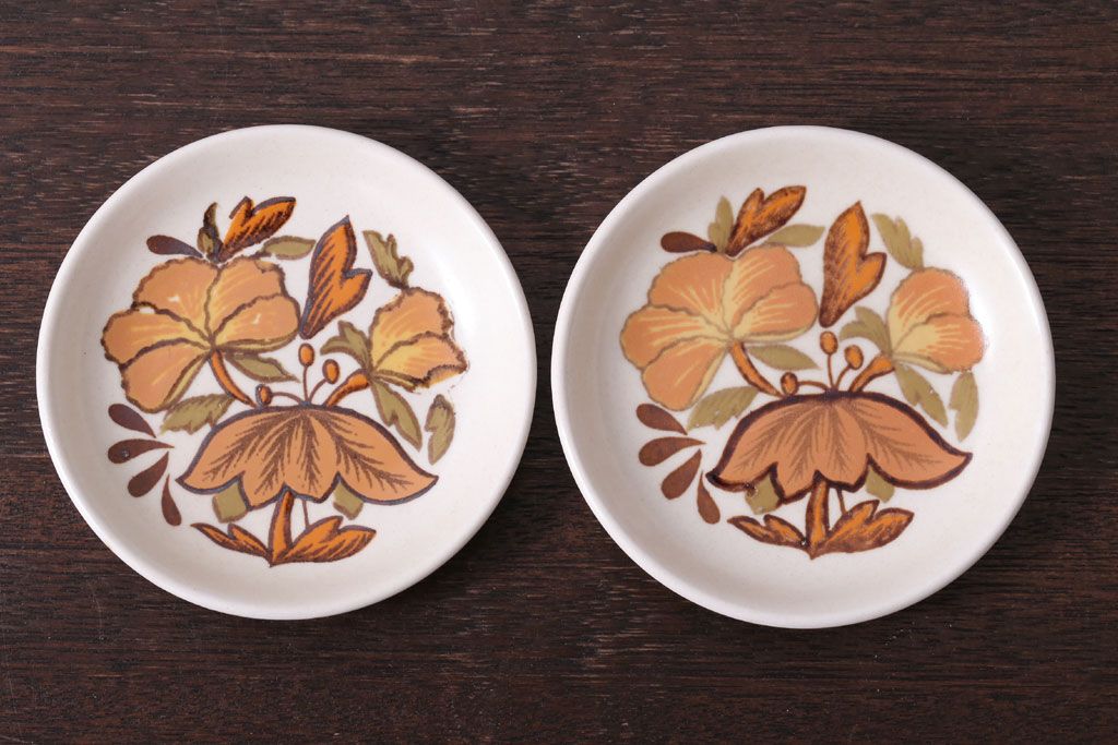 イギリスビンテージ　Palissy(パリシー)　kismet(キスメット)シリーズ　小皿2枚セット(洋食器)