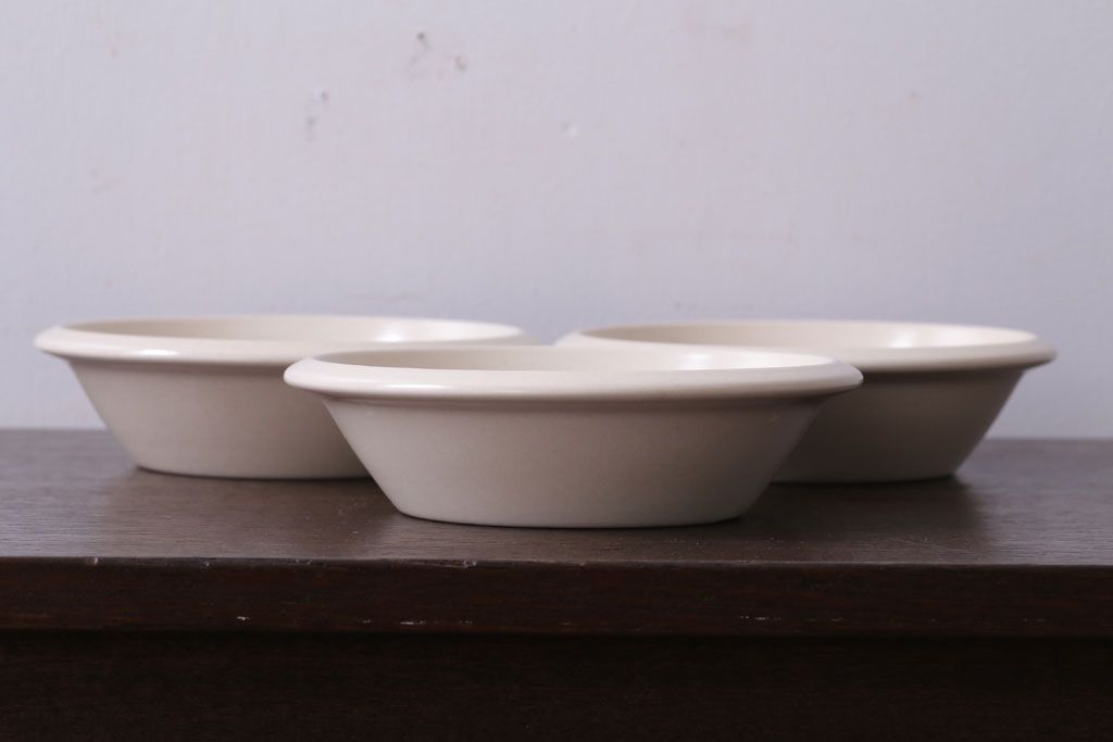 アンティーク雑貨　イギリスビンテージ　Palissy(パリシー)　kismet(キスメット)シリーズ　深皿3点セット(1)(洋食器)