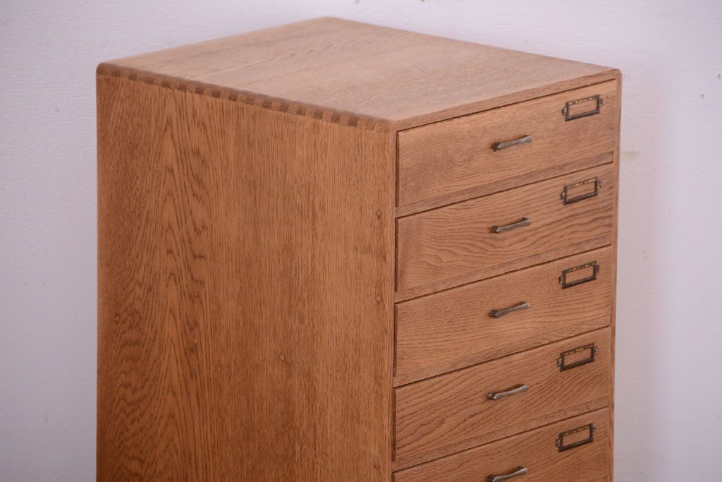 レトロ家具　昭和レトロ　ネームプレート付き!古いナラ材製のアンティーク小引き出し