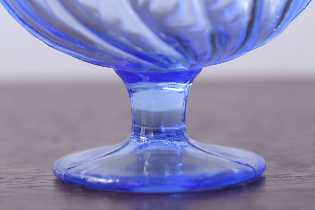 アンティーク雑貨　昭和レトロ　アンティーク氷コップ3個セット(プレスガラス)