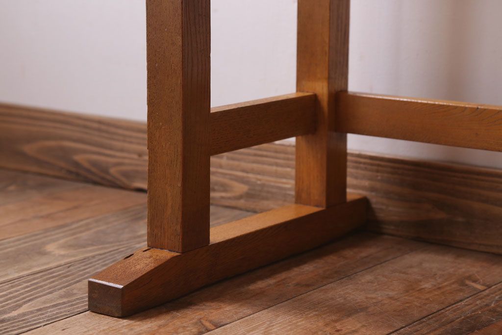 レトロ家具　昭和レトロ　古い学校の木製テーブル(平机・サイドテーブル)