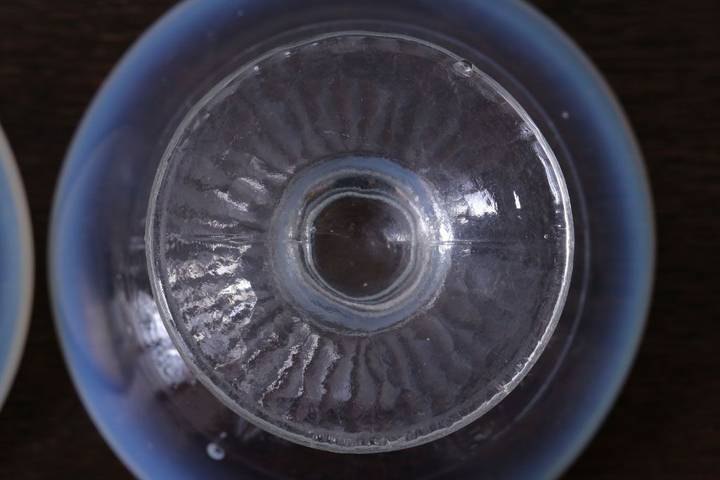 アンティーク雑貨　昭和レトロ　乳白色縁の氷コップ2個セット(プレスガラス)(1)