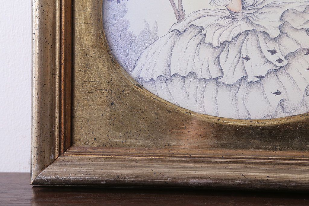 アンティーク雑貨　イギリスビンテージ　壁掛け絵画　フレーム(白いドレスの女性)