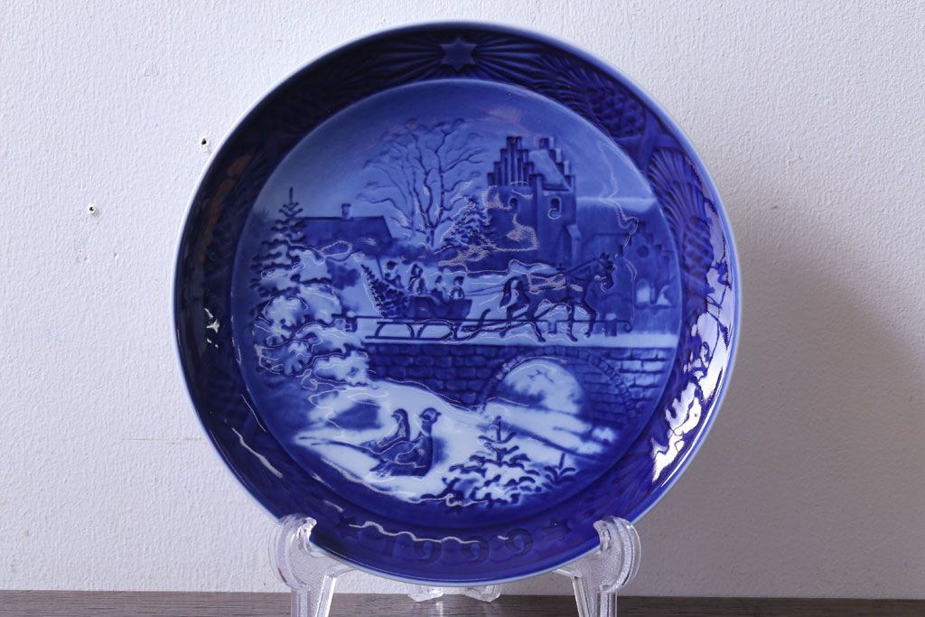 アンティーク雑貨　中古　ROYAL COPENHAGEN(ロイヤルコペンハーゲン)　イヤープレート　1999年