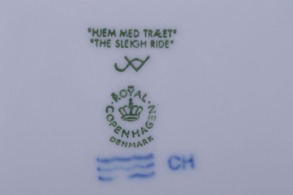 アンティーク雑貨　中古　ROYAL COPENHAGEN(ロイヤルコペンハーゲン)　イヤープレート　1999年
