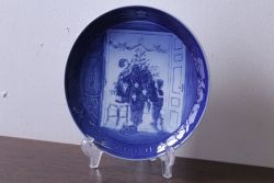 アンティーク雑貨　中古　ROYAL COPENHAGEN(ロイヤルコペンハーゲン)　イヤープレート　2000年