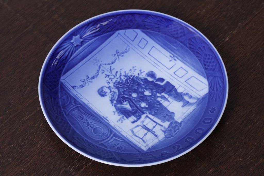 アンティーク雑貨　中古　ROYAL COPENHAGEN(ロイヤルコペンハーゲン)　イヤープレート　2000年