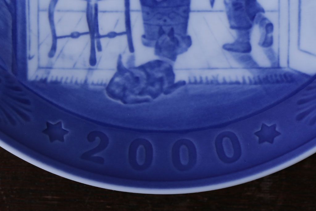アンティーク雑貨　中古　ROYAL COPENHAGEN(ロイヤルコペンハーゲン)　イヤープレート　2000年