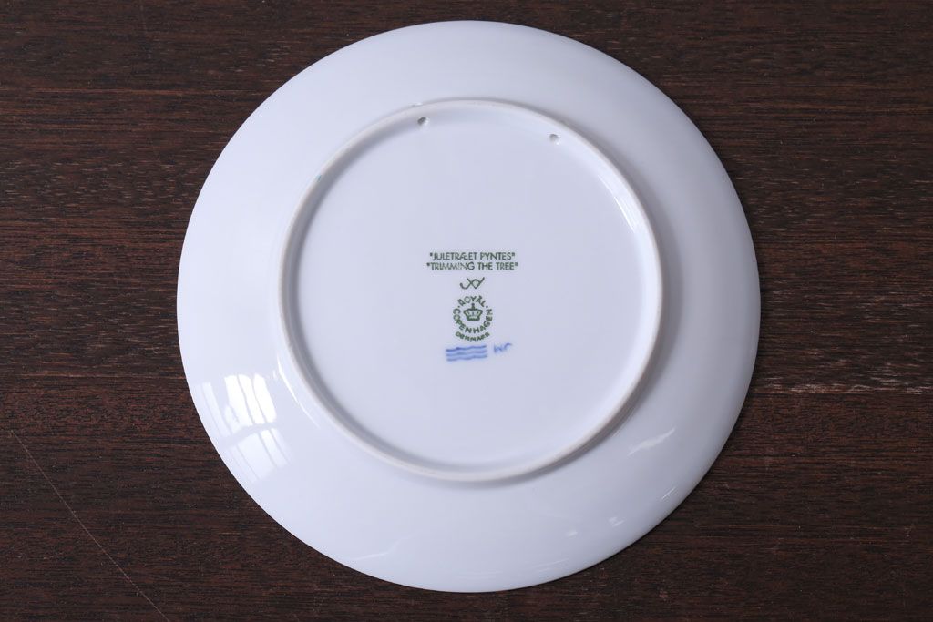 アンティーク雑貨　中古　ROYAL COPENHAGEN(ロイヤルコペンハーゲン)　イヤープレート　2000年